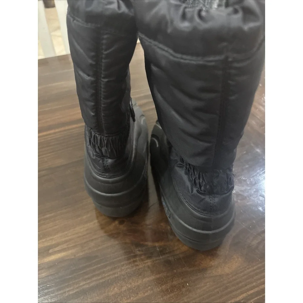 Sorel Flurry Winter Snow Boots Kids Youth Sz 4 Lined Waterproof